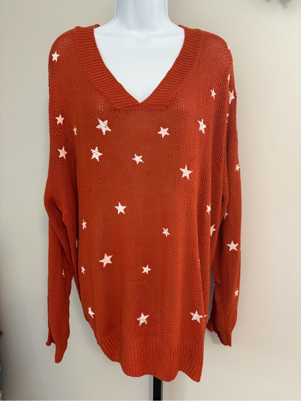 NWT Umgee Orange V-Neck Star Sweater